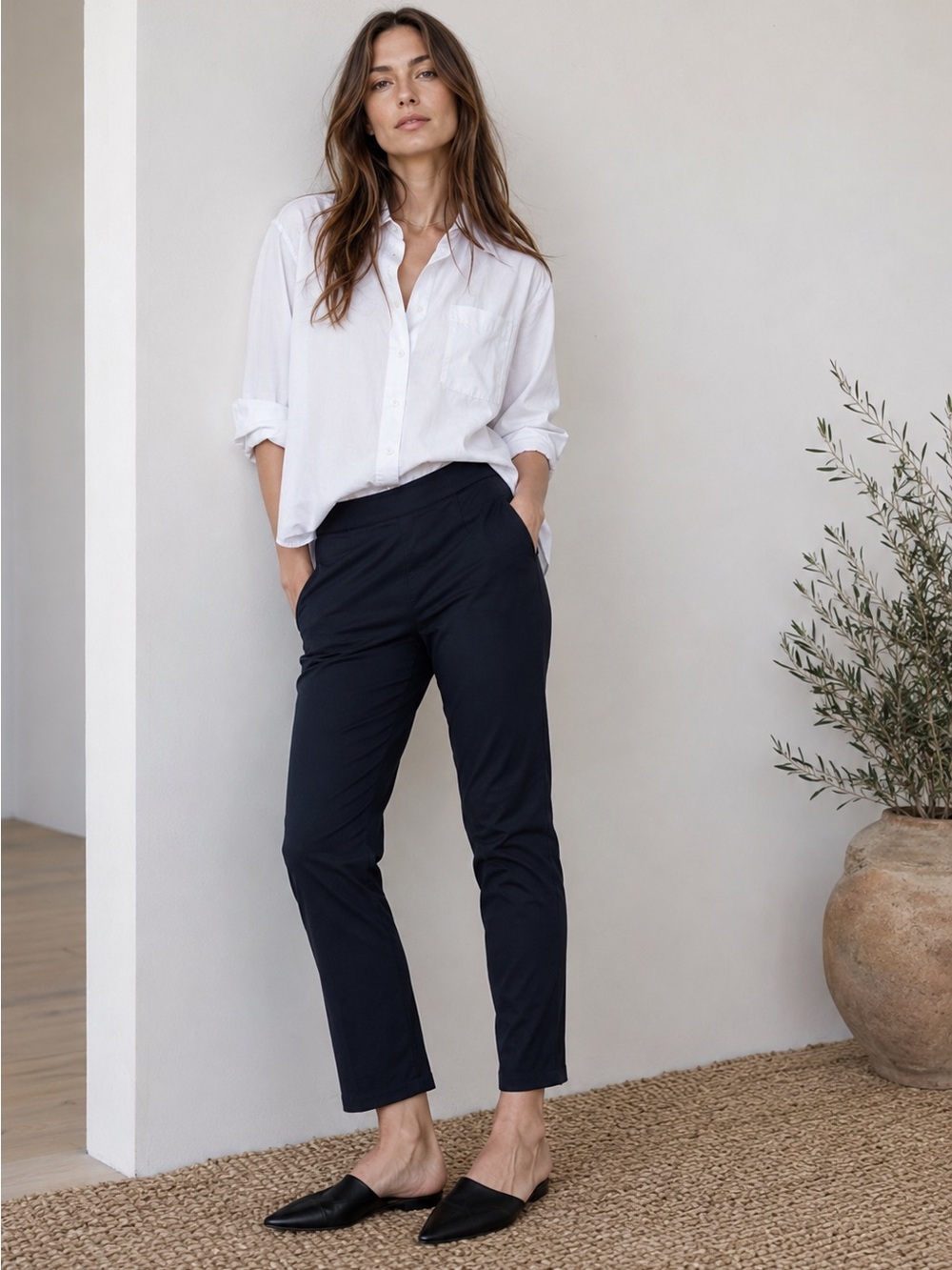 Jenni Kayne Weekend Minimalist Black Slim Ankle Pants- Size S